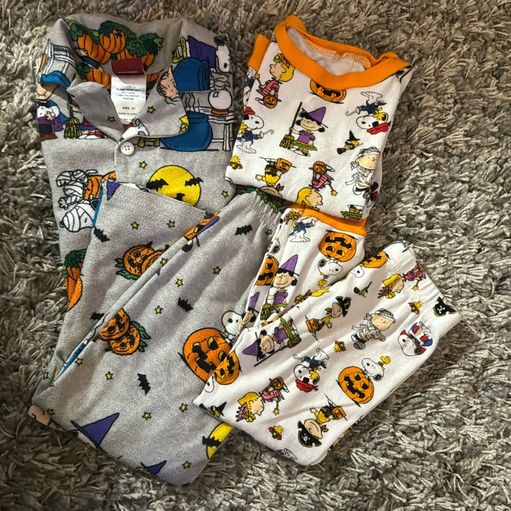 Peanuts Halloween Pj’s